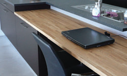 table-bois-incrustation-1